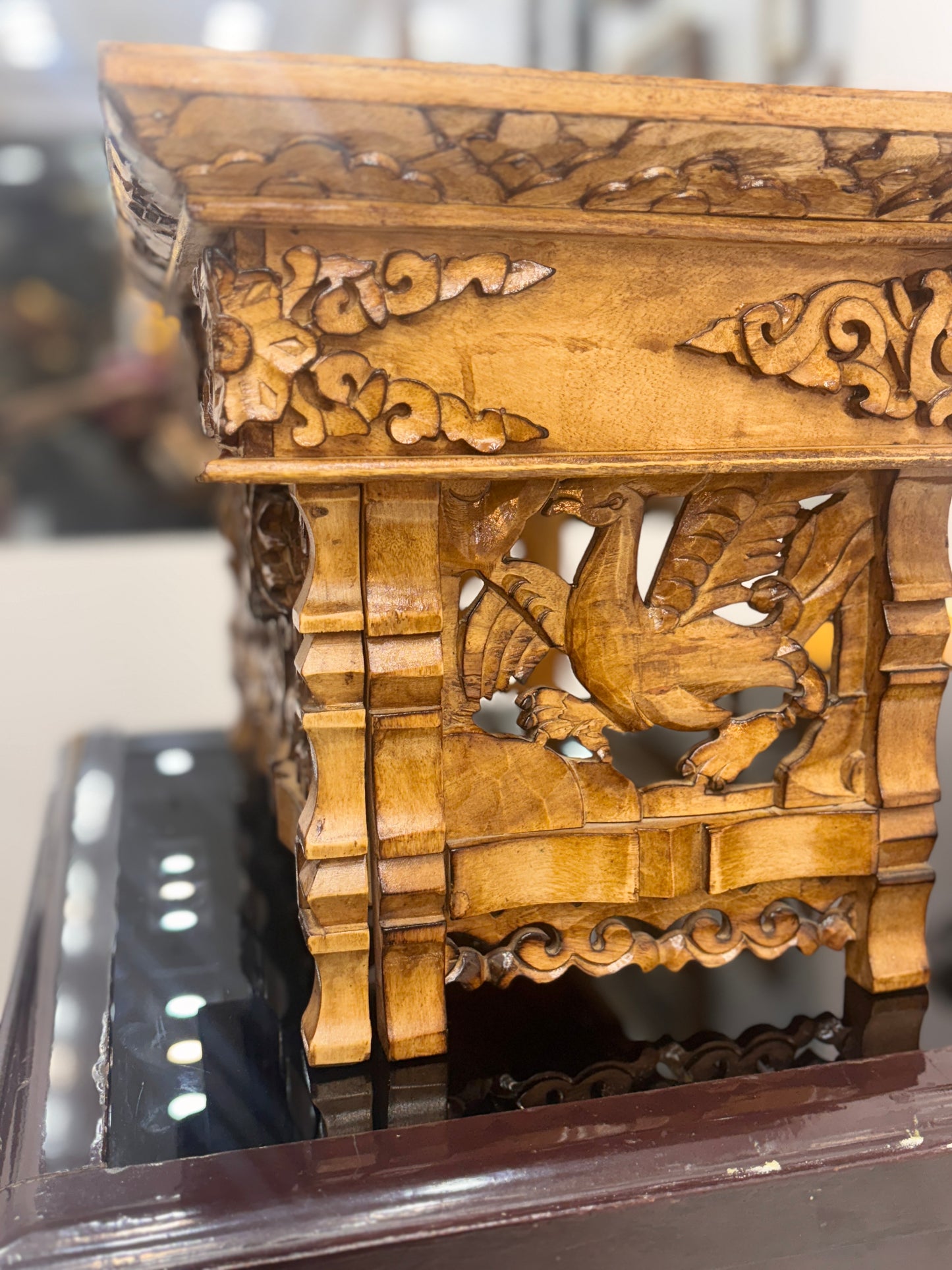 Tibtian Table 3 Side